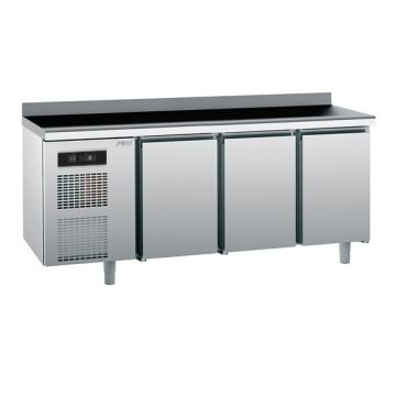Masa rece inox cu 3 usi, blat de lucru inox, temperatura de lucru 0°C/+10°C, putere 550W