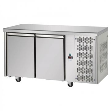 Masa rece, capacitate 310 litri, temperatura de lucru 2°C/+8°C, putere 495W