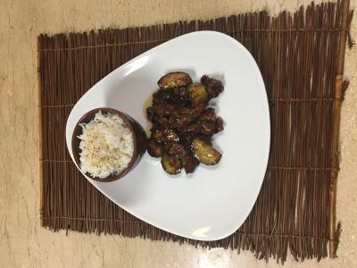 Porc cu castraveti-reteta chinezeasca